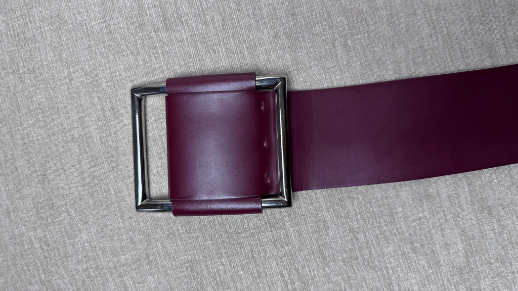 Ceinture en cuir de vachette bordeaux